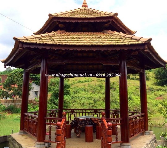 Nhà gỗ lục giác tại Đắc Lắc
